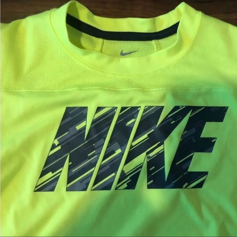 Nike dri-fit T-shirt
